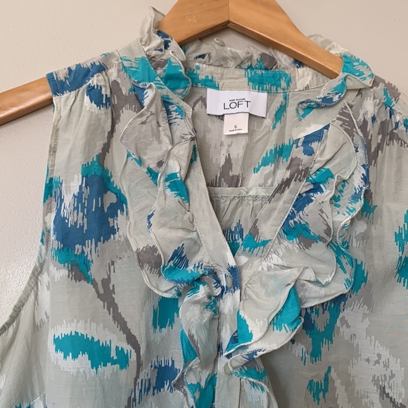 Loft Cotton and Silk blend sleeveless blouse - Picture 3 of 8